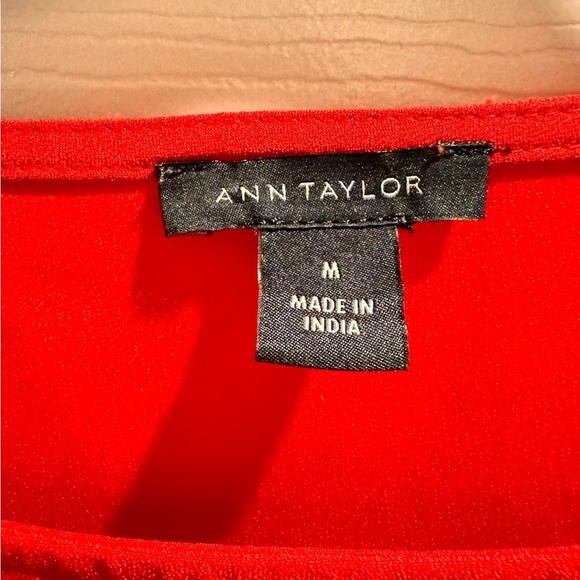 Ann Taylor Vibrant Red Long Sleeve Blouse M - Picture 3 of 5